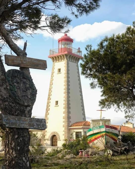 A 5Mn De La Reserve Africaine, Charmante Maison De Village Avec Patio 씨쟝 외부 사진